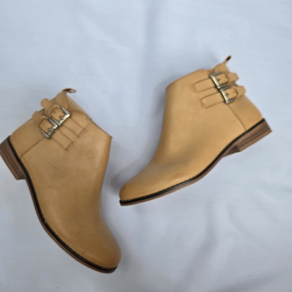 Zara Girls Tan Ankle Boots with Buckle Detail Size 33 (US 1 Youth)